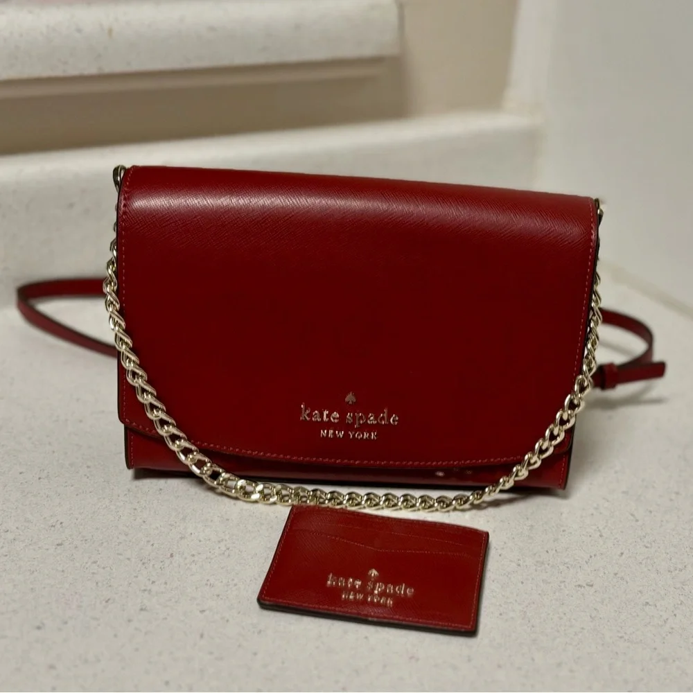 Kate Spade Red Carson Convertible Crossbody Bag & Matching Card Holder - Picture 2 of 9